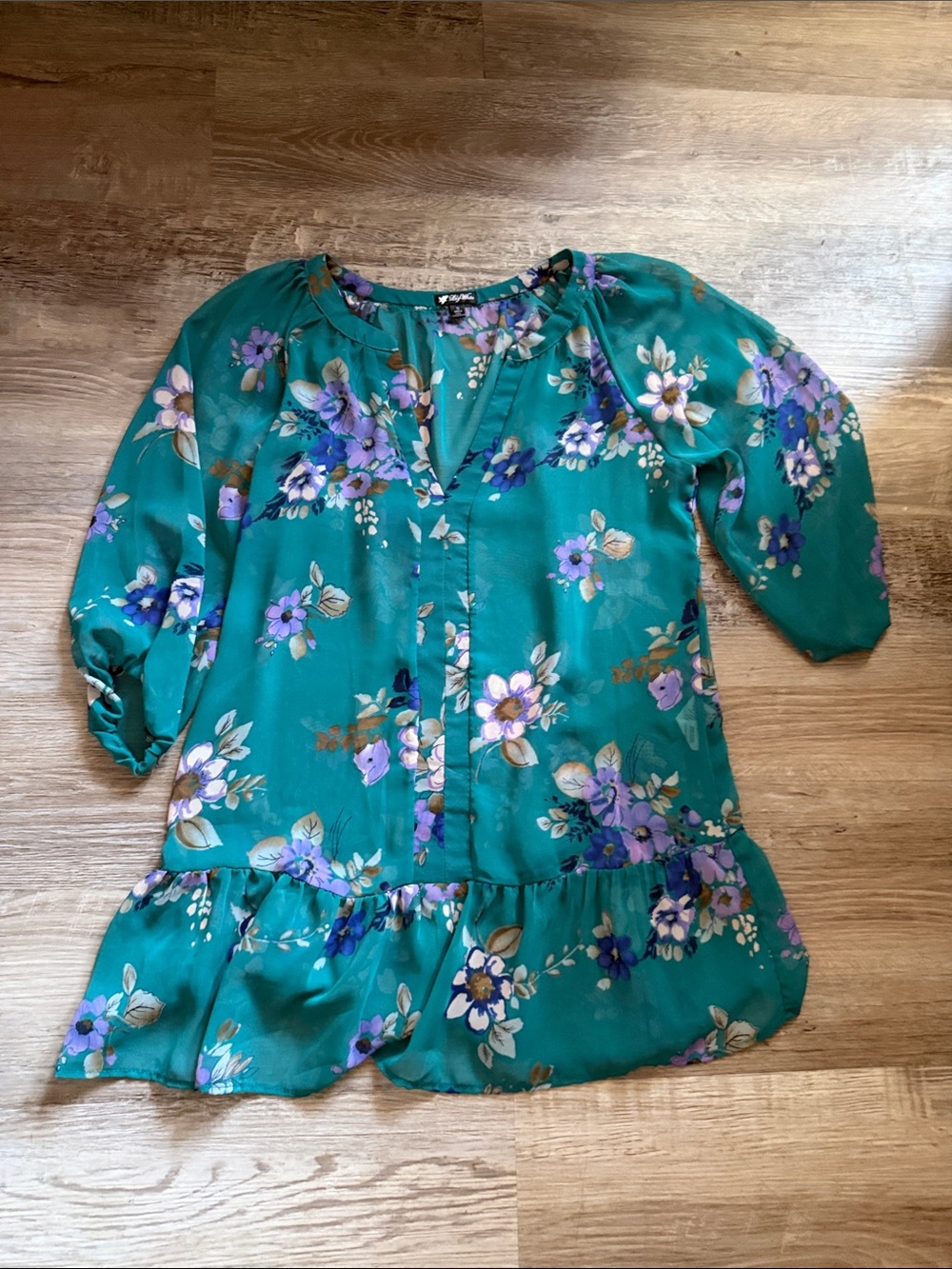 Lily White Teal Floral Peasant Tunic with Purple Accents